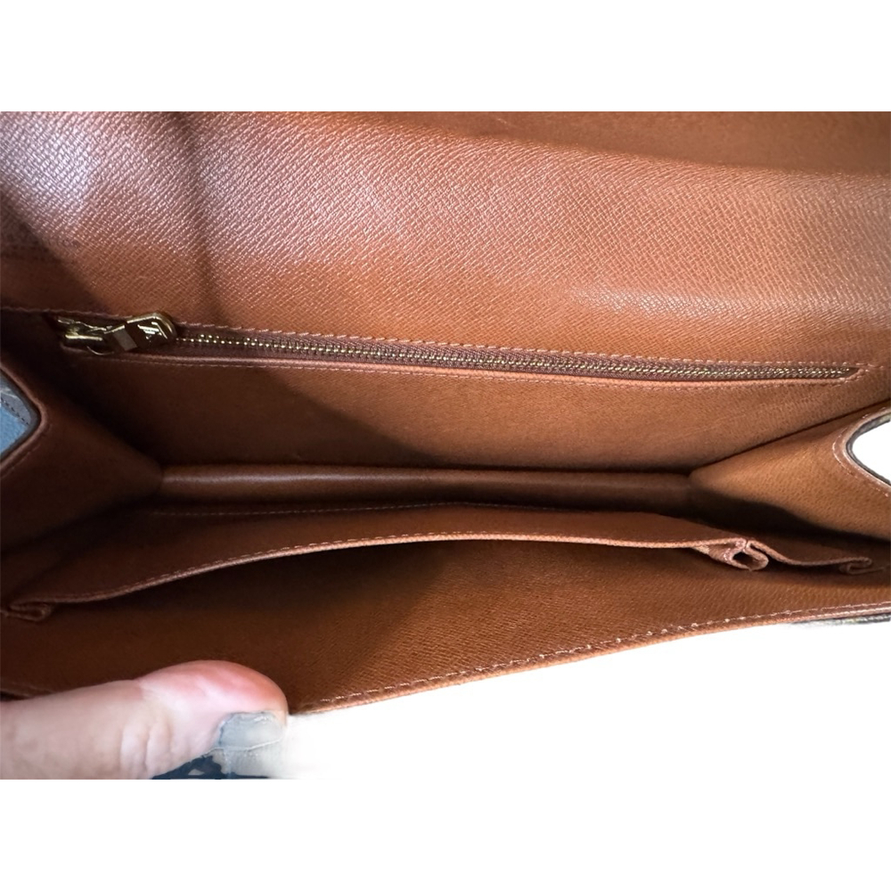 Louis Vuitton Vintage Monogram Pochette Dame GM - Picture 9 of 15